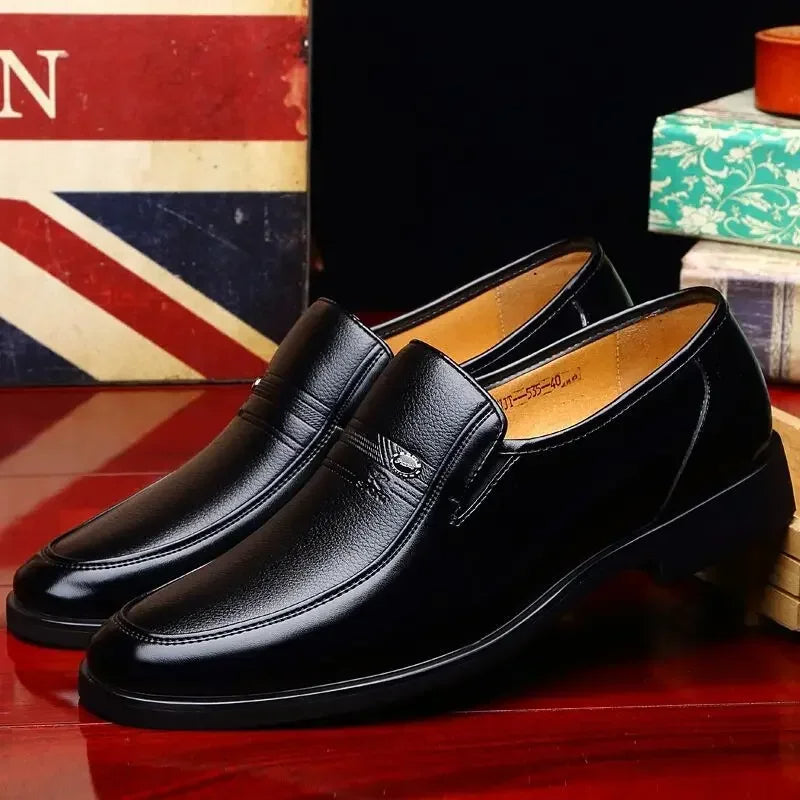 Xavier Men's Shoes - fabric and finish detail