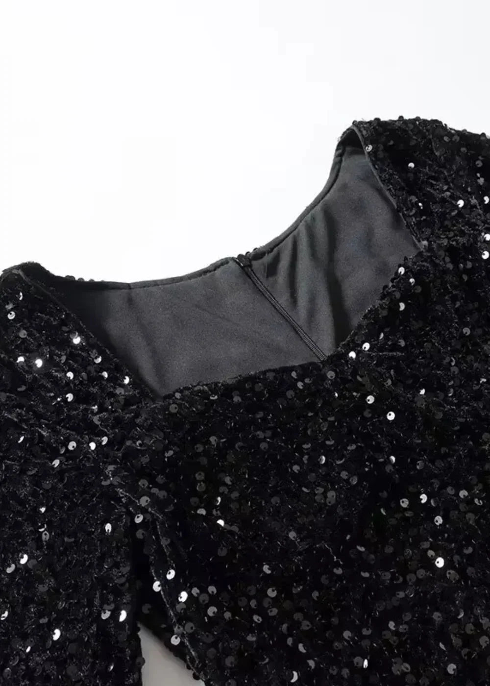 Xanthe Women's Mini Dress - close-up detail