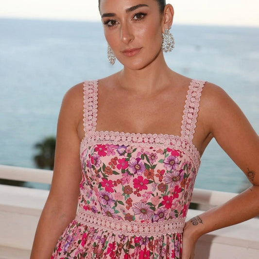 Robe Maxi Femme Sage | Imprimé floral rose, Bretelles en dentelle crochet