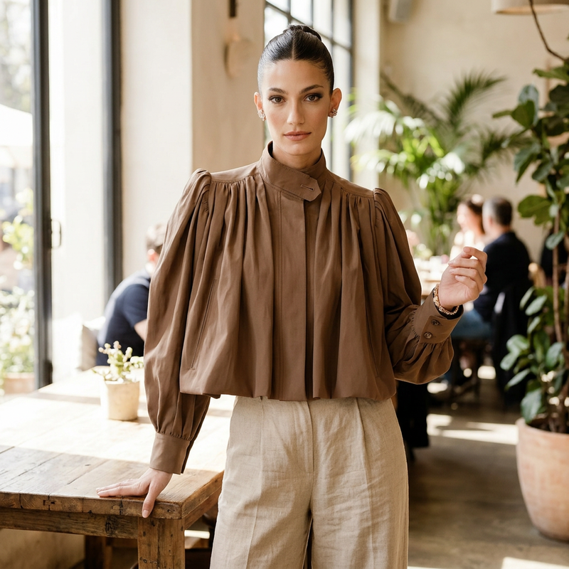 Veste statement Nova pour femme | Manches plissées, coupe courte