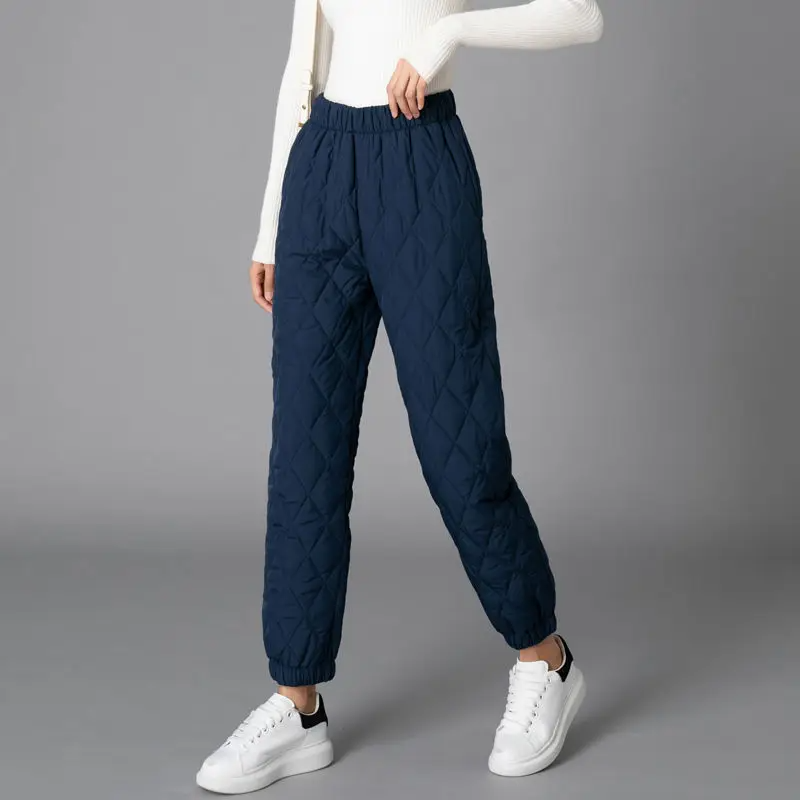 Quinn Women's Puffer Jacket - shown in use