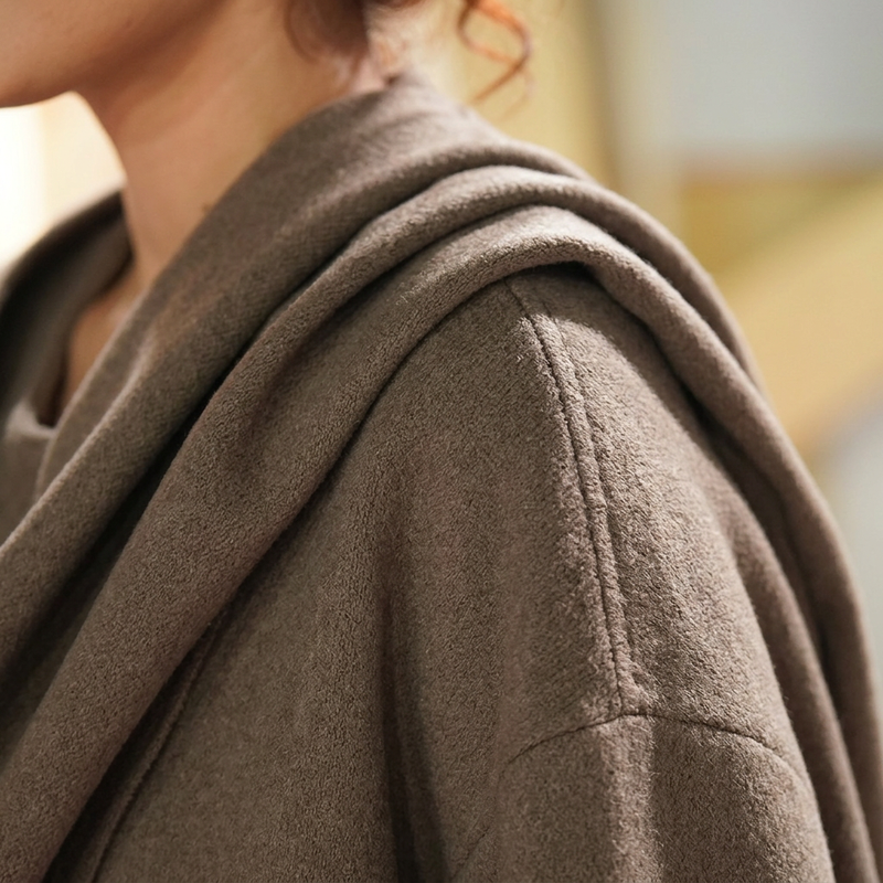 Abrigo Capa para Mujer Ava | Tejido de Punto Cálido, Cuello de Bufanda Elegante