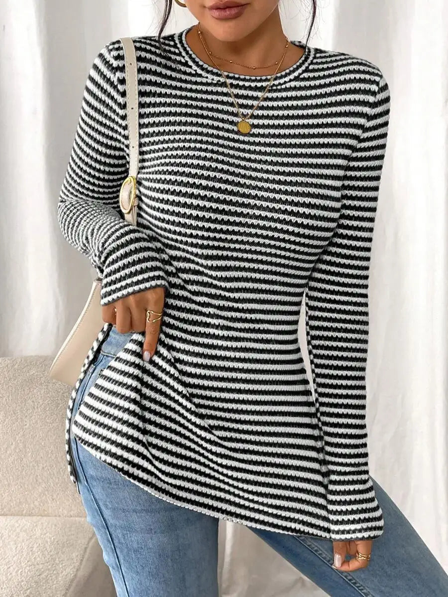 Clara Women's Long Sleeve - flat lay