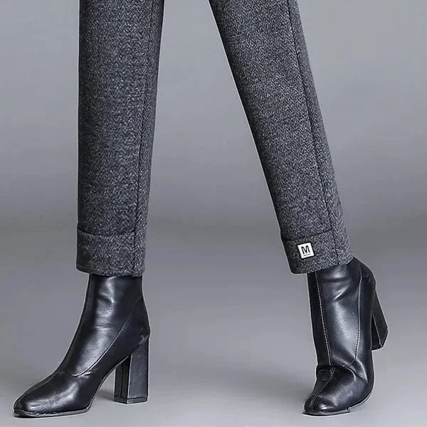 Alba Women's Trousers - close-up detail