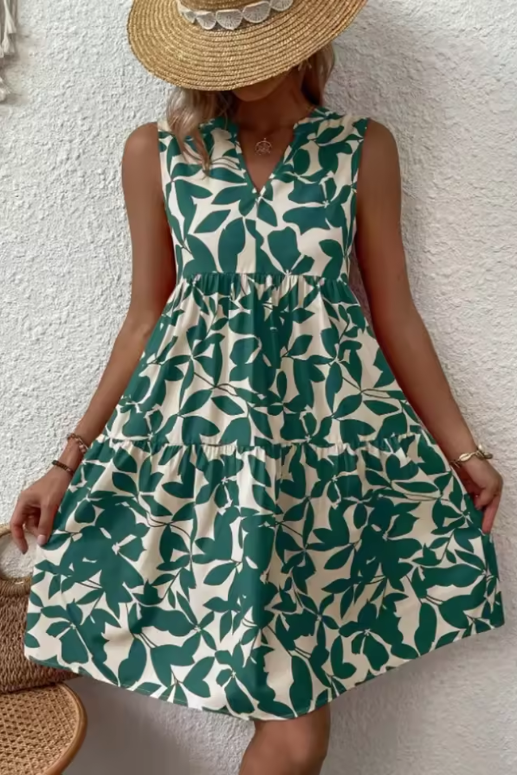 Juno Women's Midi Dress - close-up detail