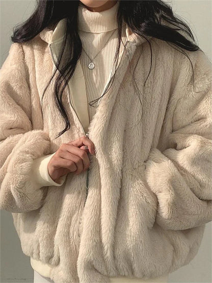 Elsie Women's Oversized Jacket - close-up detail