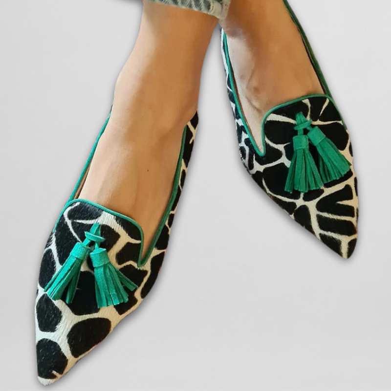 Juliette Women's Loafers - fabric and finish detail