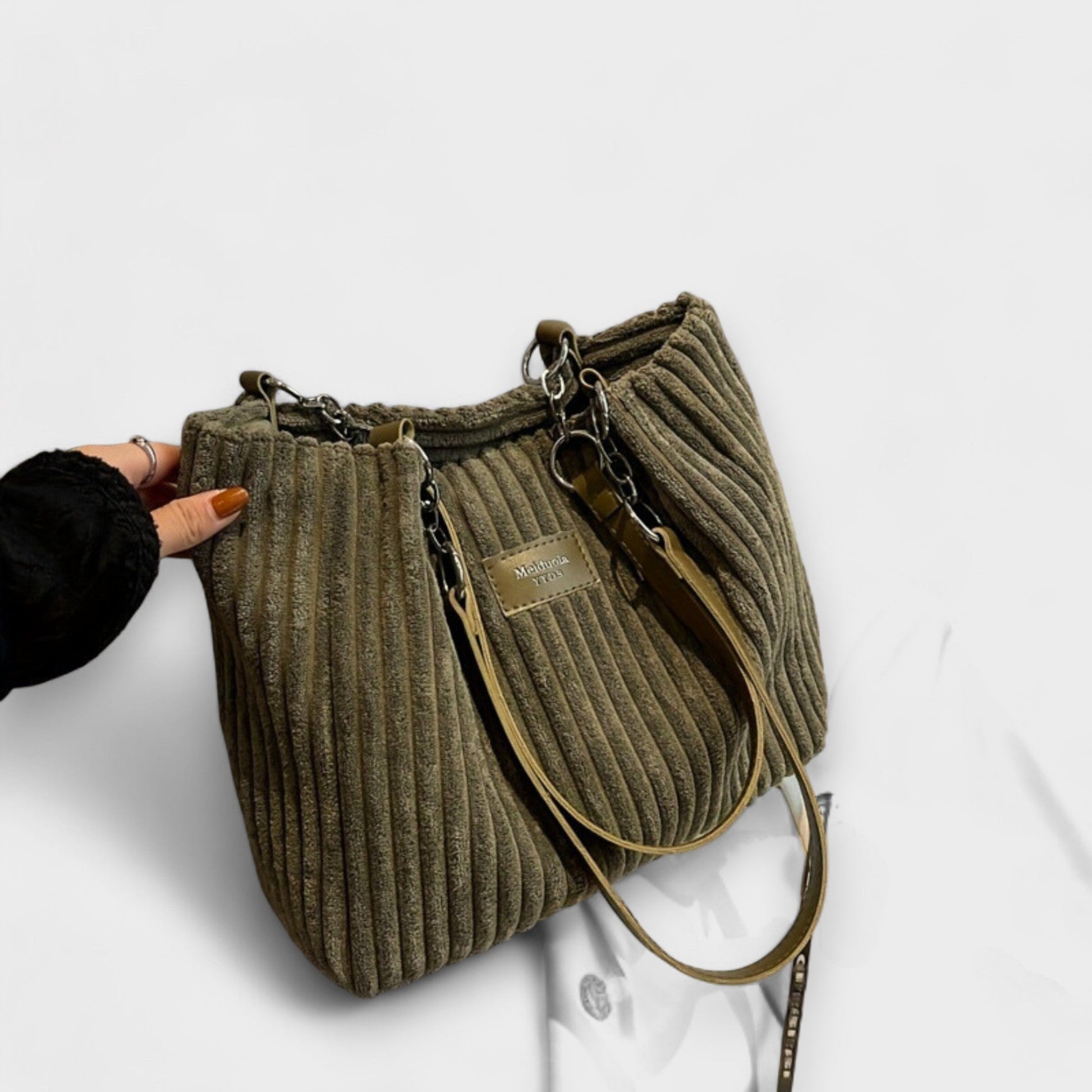 Willa Women's Shoulder Bag - front view