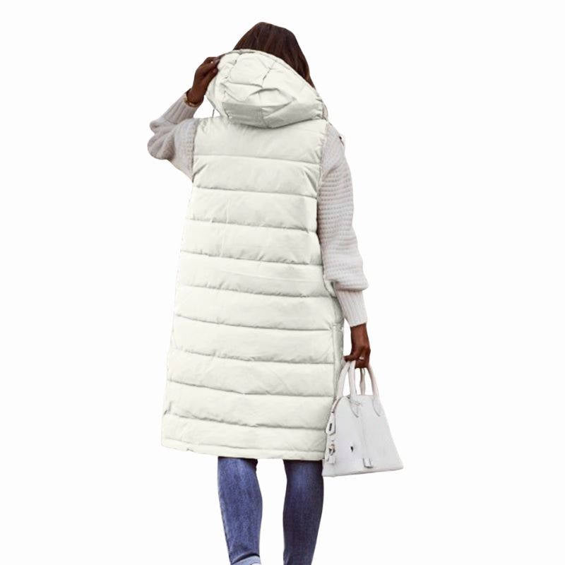 Harlow Women's Puffer Jacket - shown in use