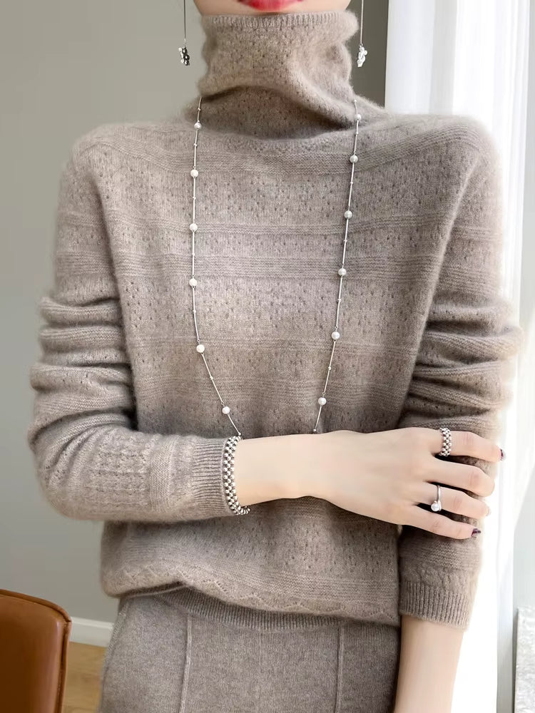 Ulla Women's Sweater - fabric and finish detail