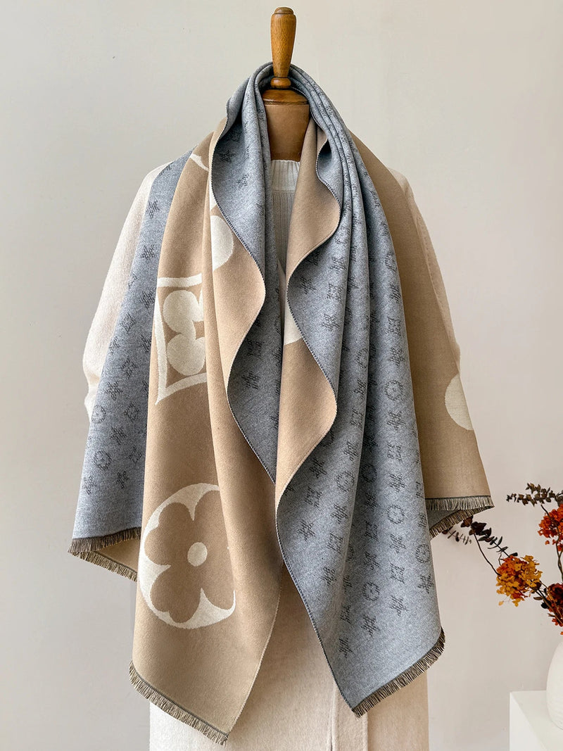 Tallulah Women's Scarf - fabric and finish detail
