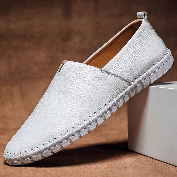 Barnaby Men's Loafers - fabric and finish detail