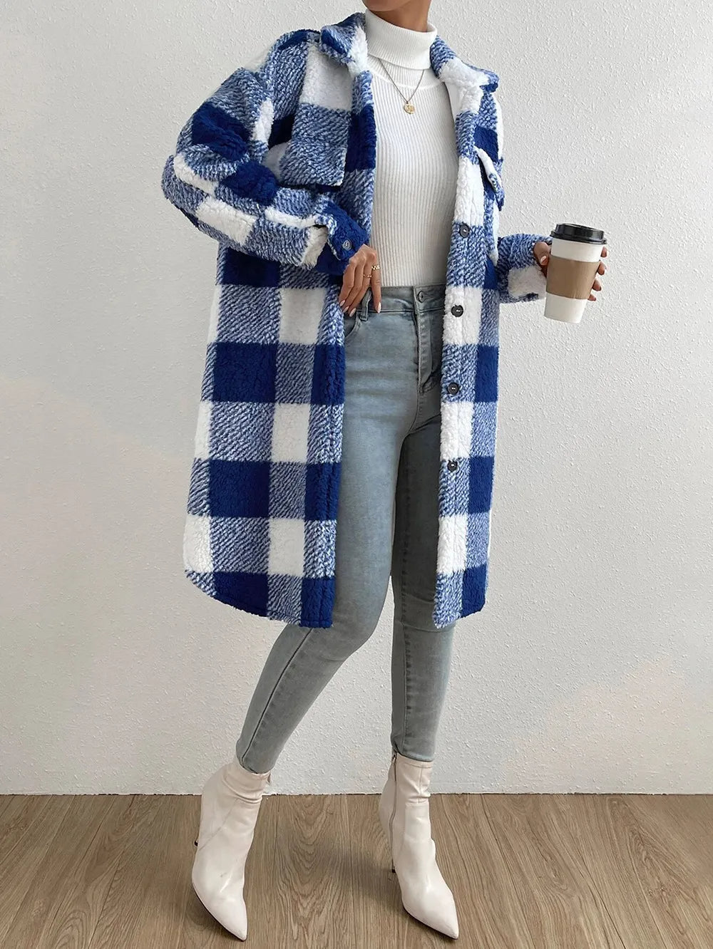 Cosima Women's Plaid Coat - fabric and finish detail