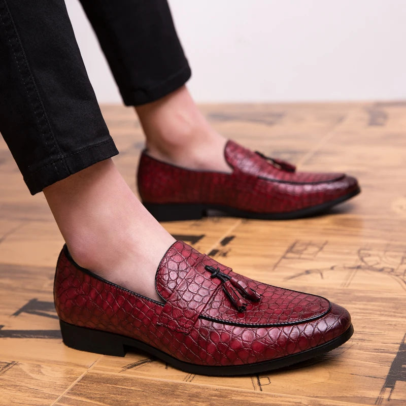 Mira Women's Loafers - close-up detail