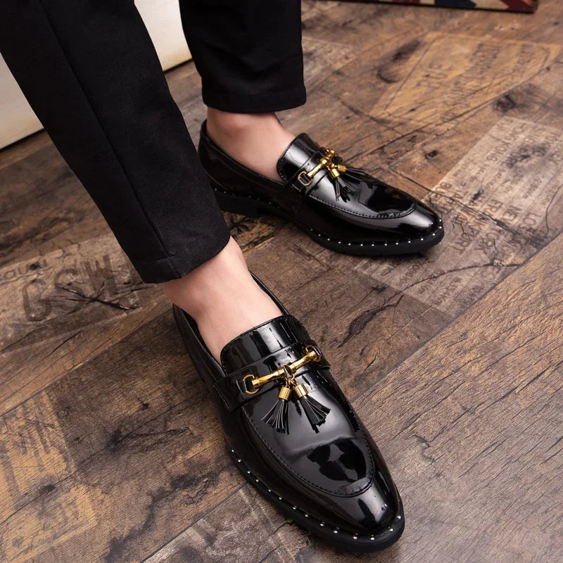 Gideon Men's Loafers - fabric and finish detail