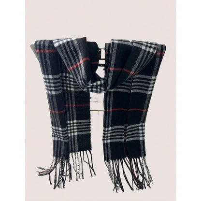 Juno Women's Plaid Scarf - fabric and finish detail