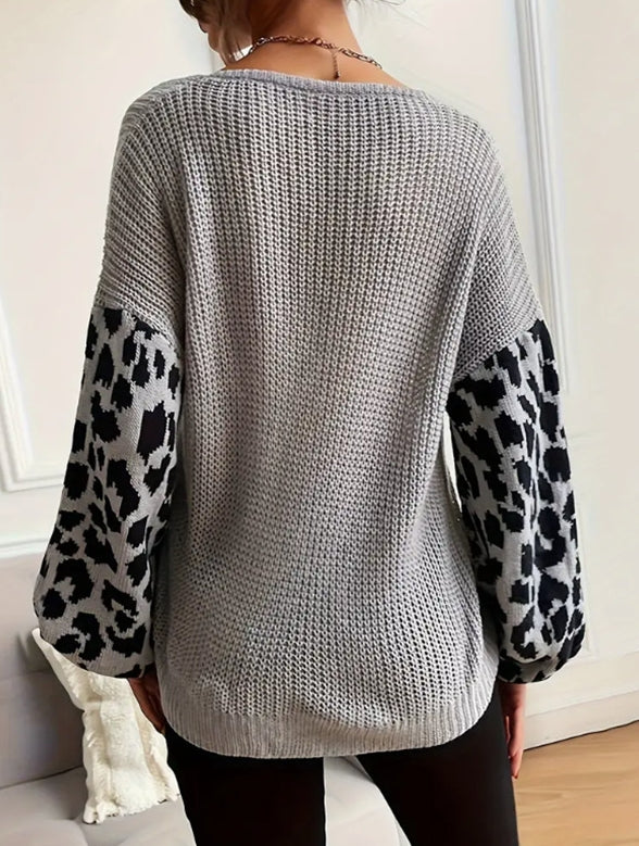 Ottilie Women's Leopard Sweater - close-up detail