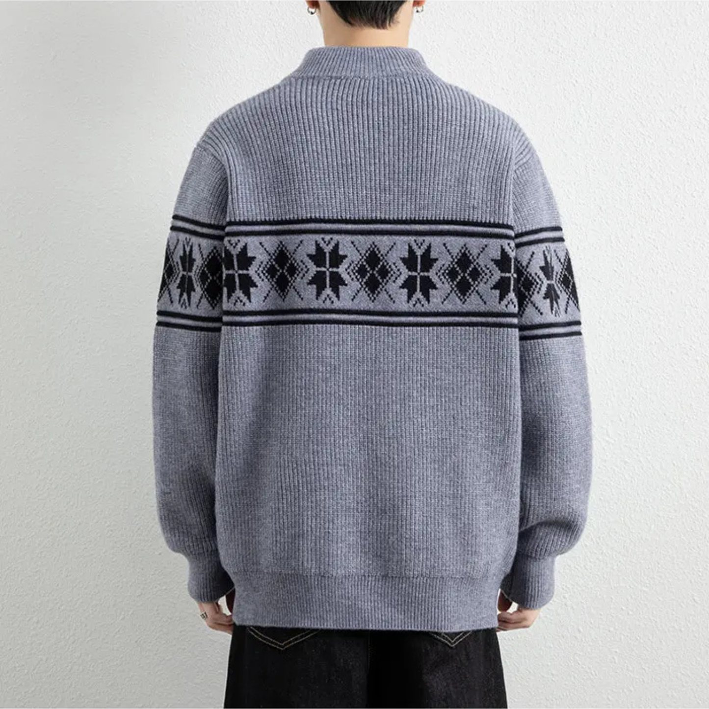 Ulla Women's Cardigan - close-up detail