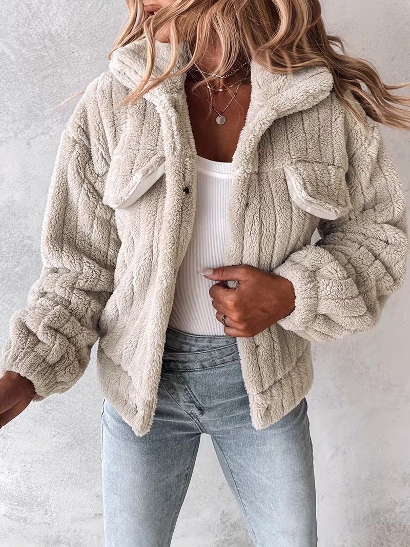 Sienna Women's Fleece Sherpa - close-up detail