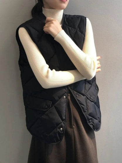 Anaïs Women's Quilted Vest - full-length view