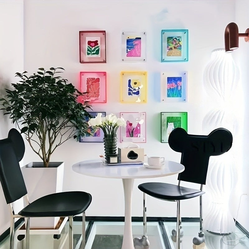 Ember Solar Photo Frame - shown in use