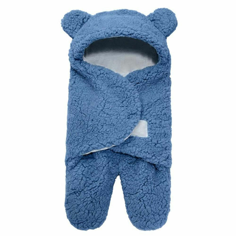 Xanthe Women's Throw Blanket - flat lay