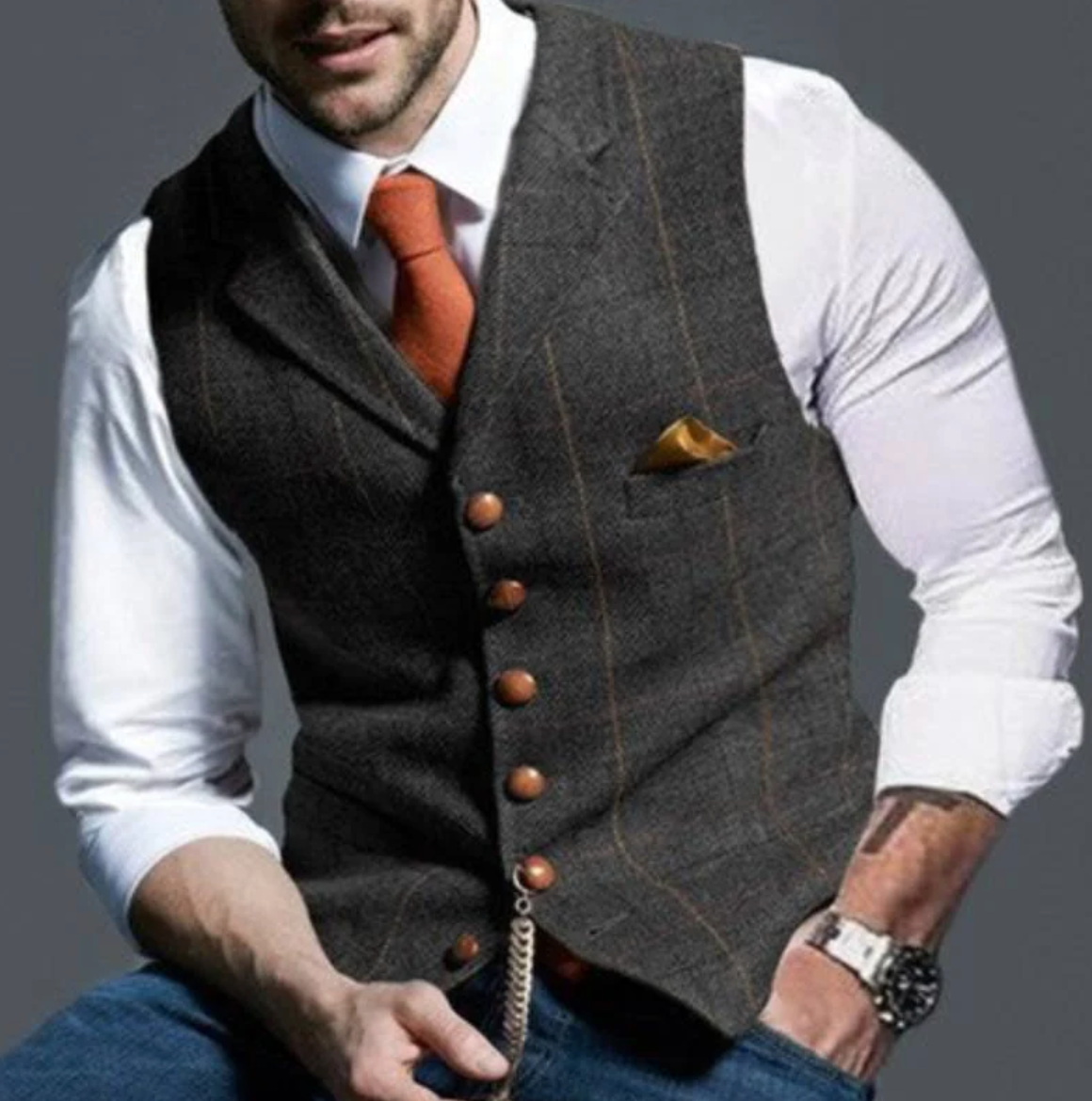 Jasper Men's Dress - shown in use