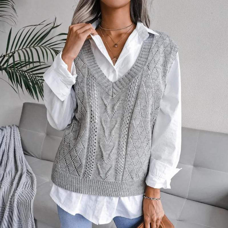 Tallulah Women's Sweater - fabric and finish detail