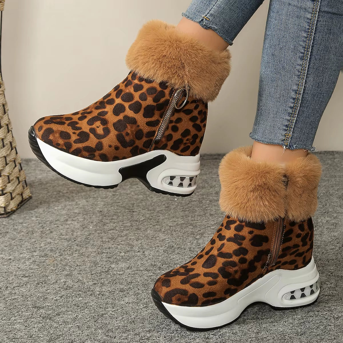 Ulla Women's Platform Boots - front view