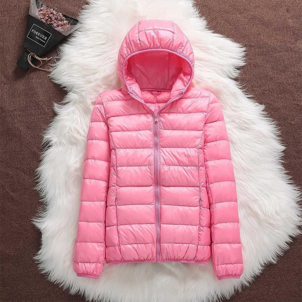 Selma Women's Quilted Puffer Jacket - close-up detail