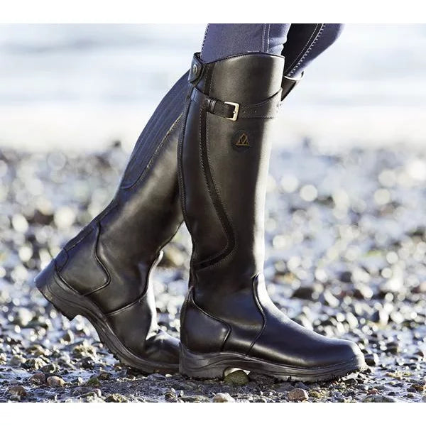 Anaïs Women's Boots - fabric and finish detail