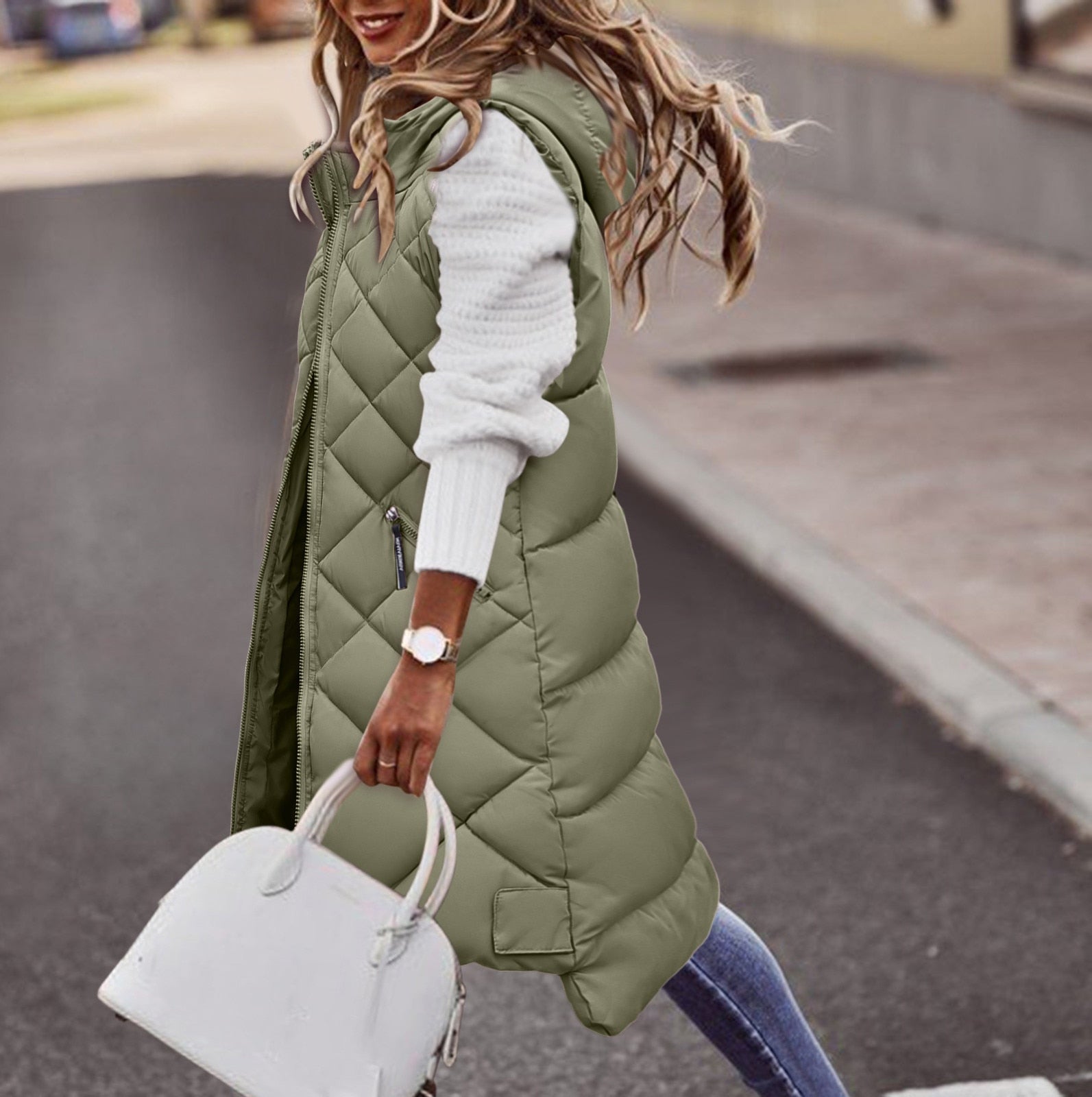 Esme Women's Puffer Jacket - fabric and finish detail