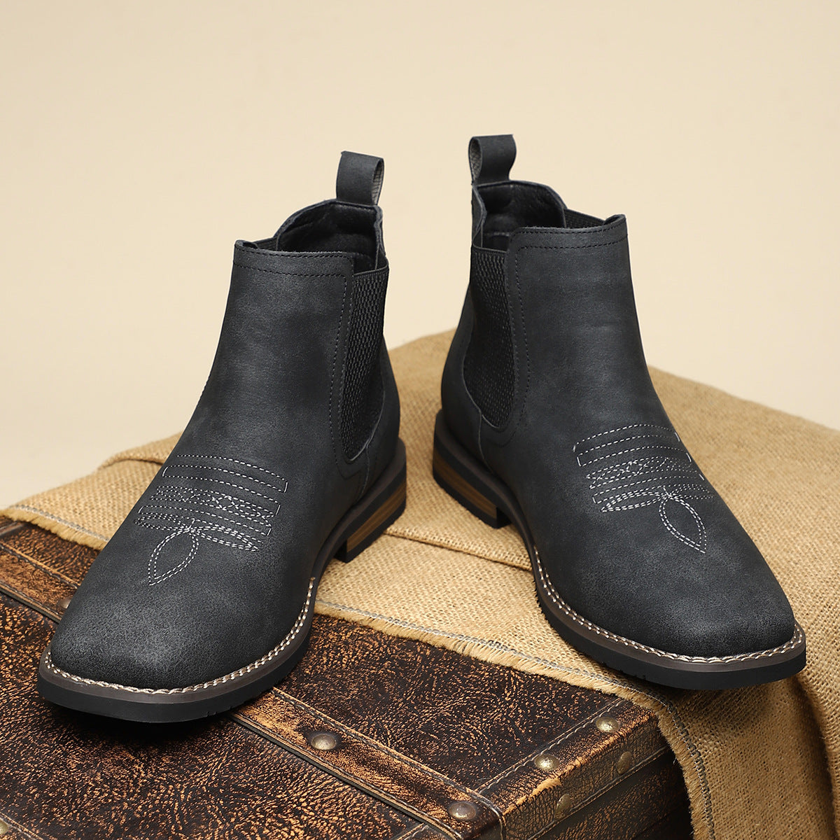 Otis Men's Chelsea Boots - flat lay