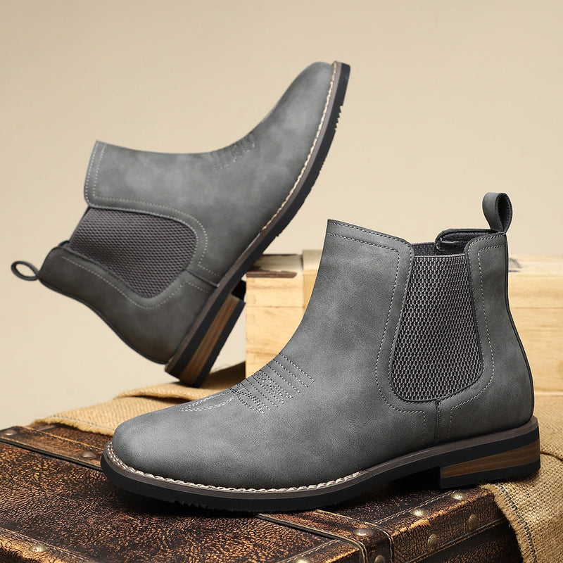Otis Men's Chelsea Boots - front view
