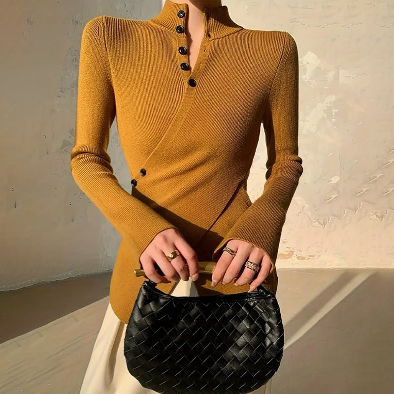 Tallulah Women's Sweater - fabric and finish detail