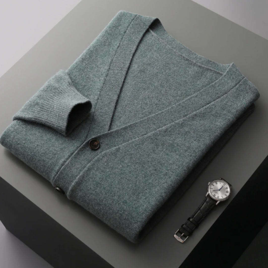 Cormac Men's Cardigan - close-up detail