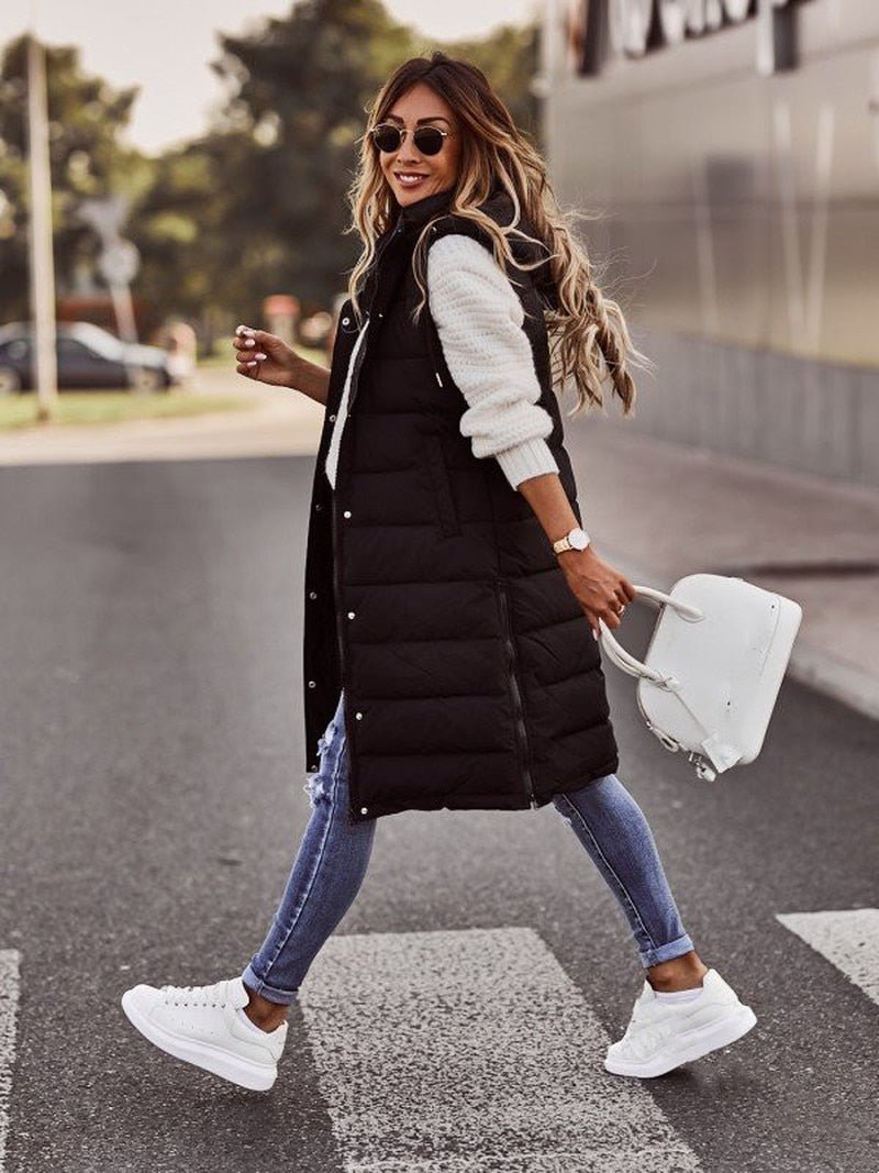 Faye Women's Puffer Jacket - fabric and finish detail