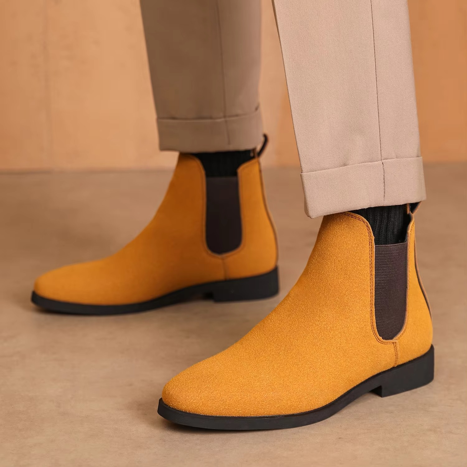 Xavier Men's Chelsea Boots - fabric and finish detail