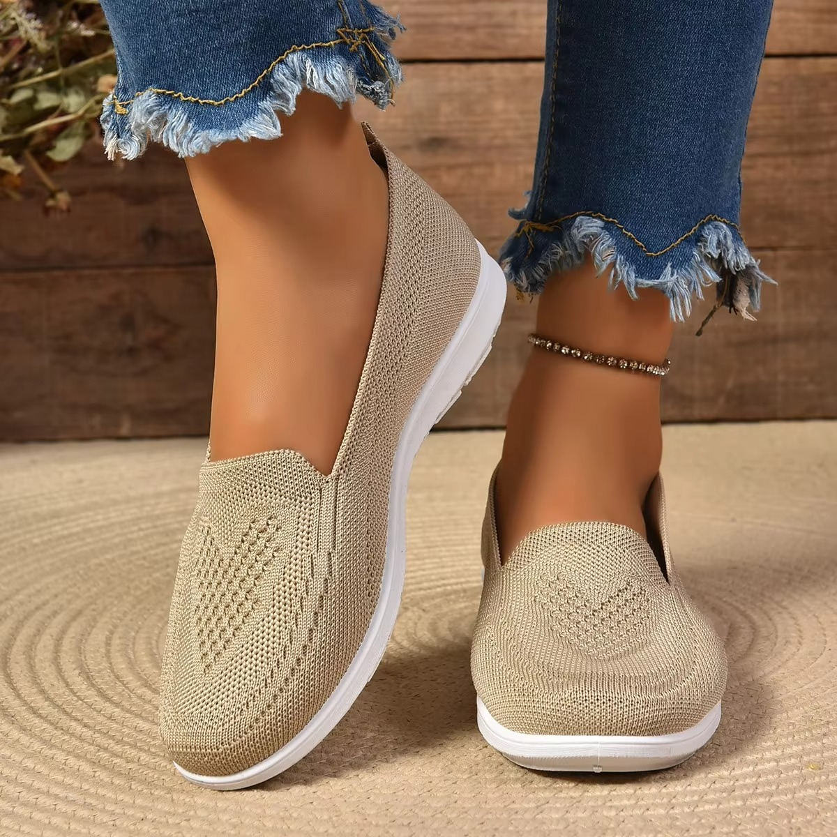 Winona Women's Loafers - front view