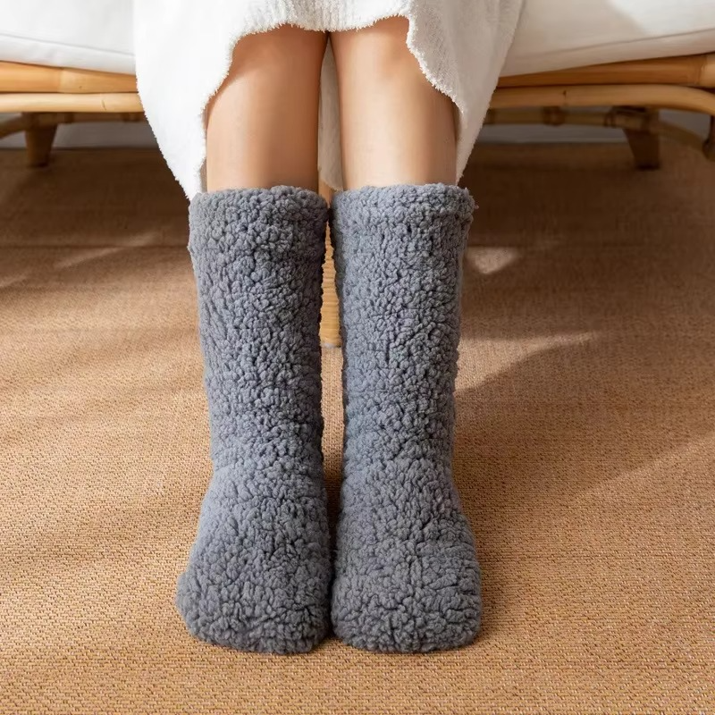 Willa Women's Socks - back view