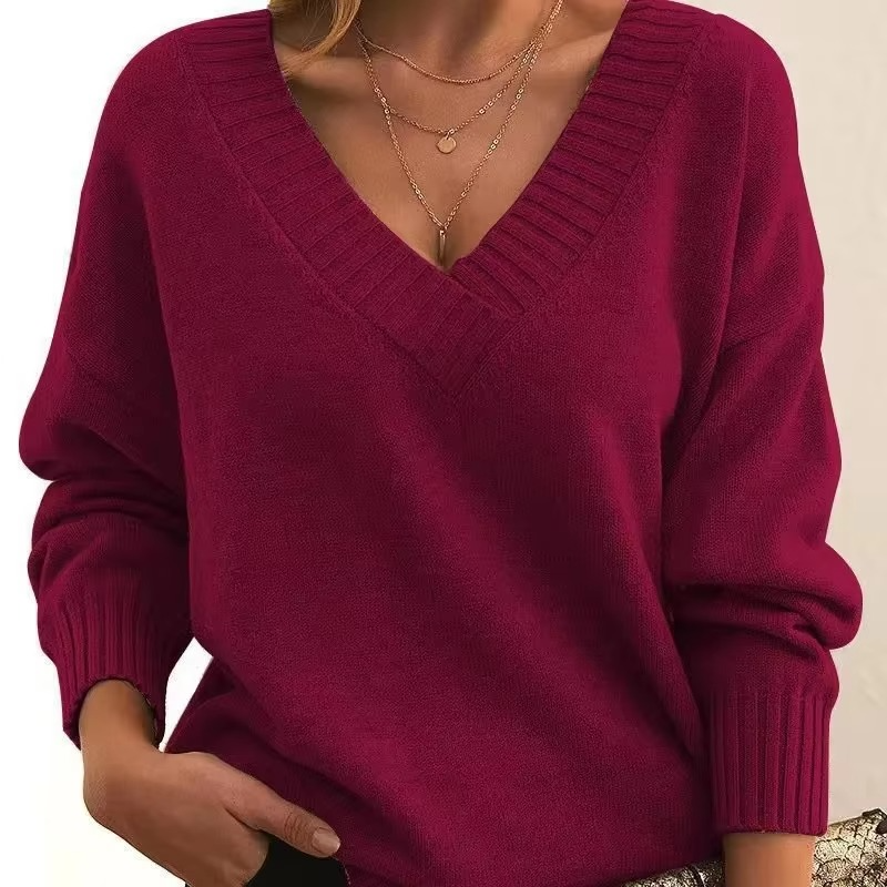 Dahlia Women's Oversized Sweater - close-up detail