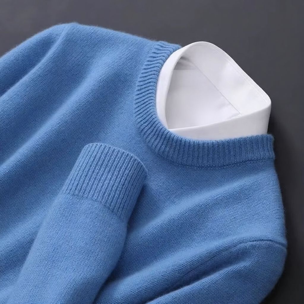 Caleb Men's Oversized Sweater - fabric and finish detail
