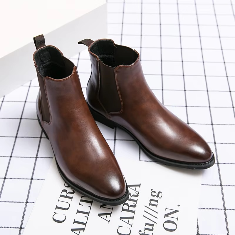 Ulric Men's Chelsea Boots - back view