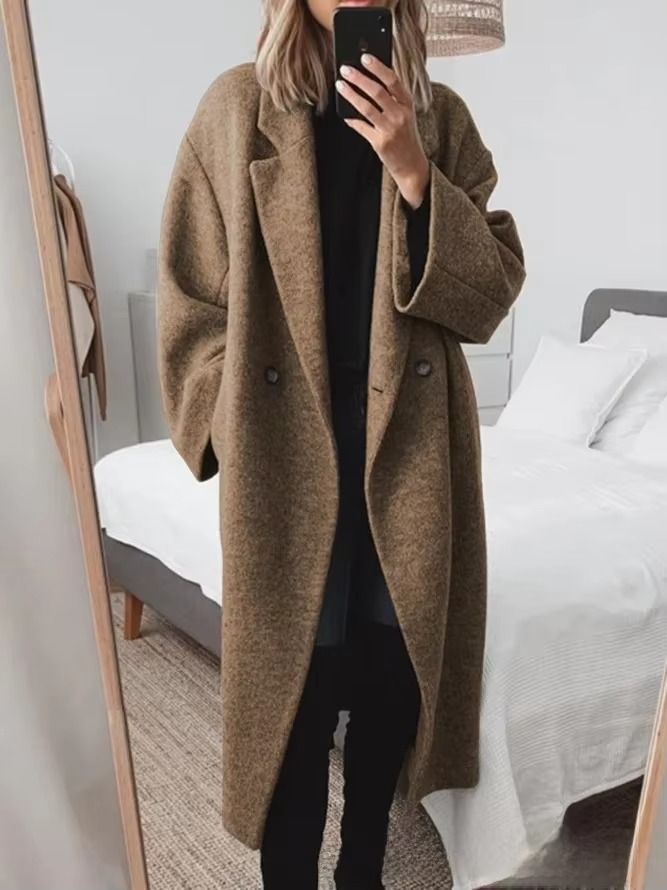Clara Women's Coat - fabric and finish detail