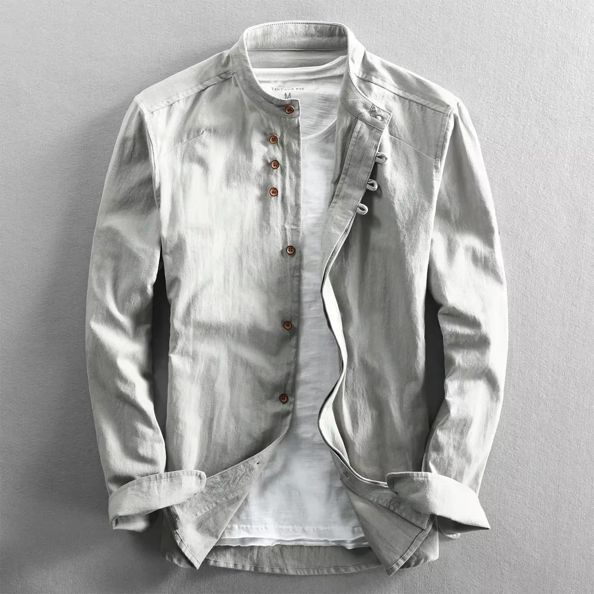 Cormac Men's Linen Shirt - shown in use