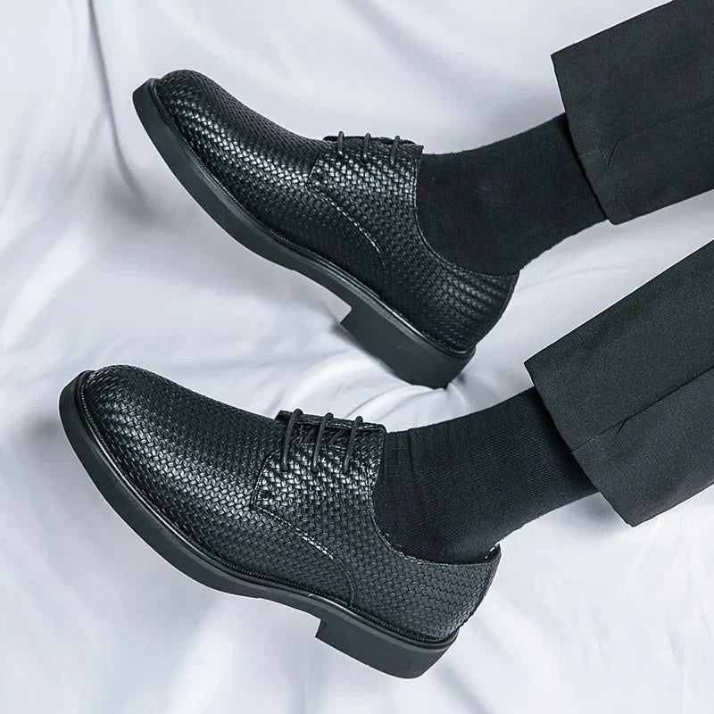 Auden Men's Oxfords - shown in use