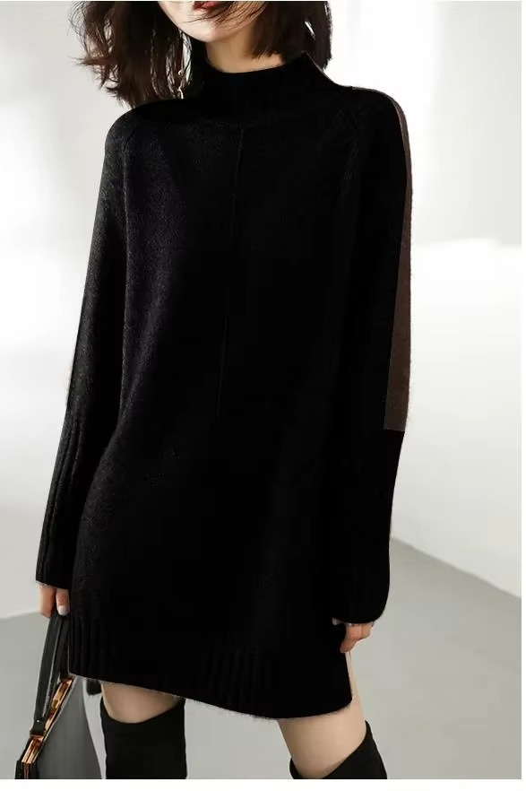 Genevieve Women's Sweater - fabric and finish detail