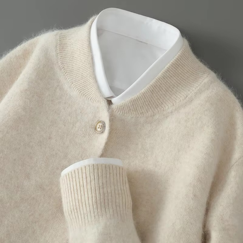 Isaac Men's Cardigan - fabric and finish detail