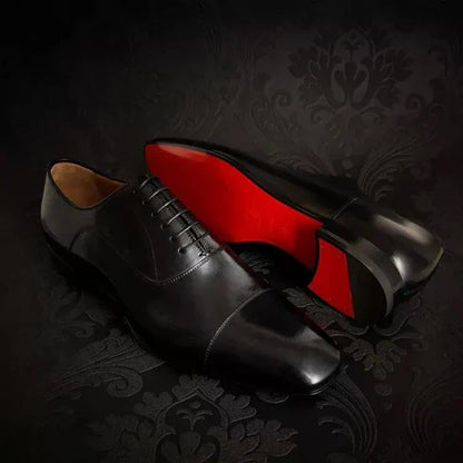 Cormac Men's Oxfords - flat lay