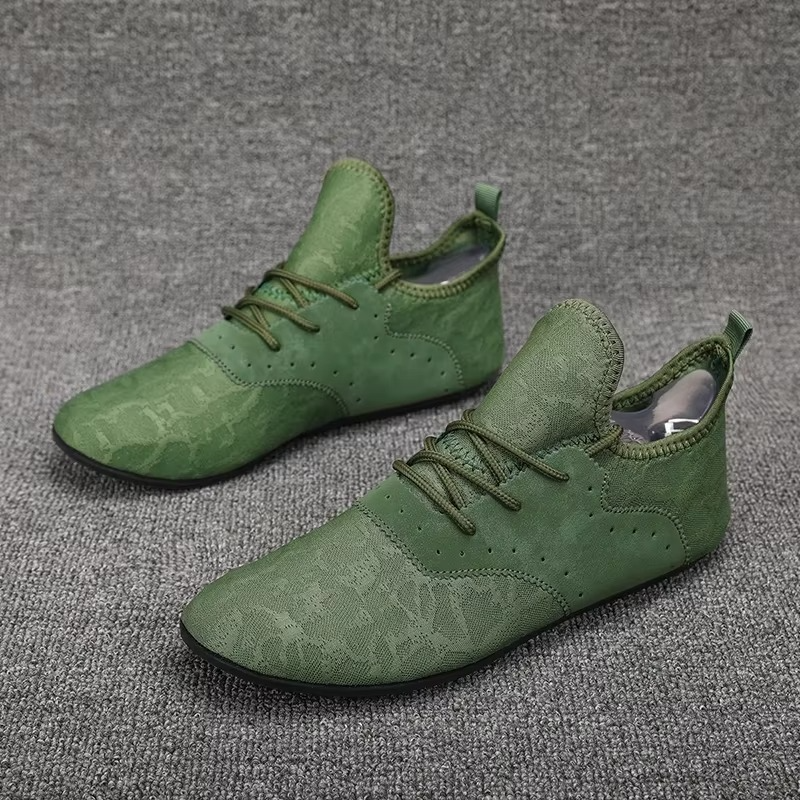 Finnian Men's Loafers - fabric and finish detail